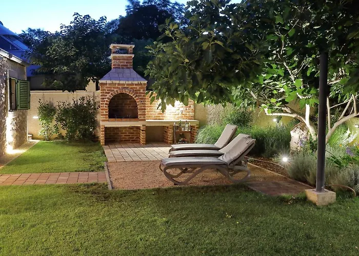 Stone Fantasy * Zara